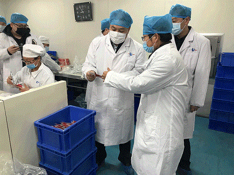 方舟制药一线员工坚守岗位 防疫情,保生产