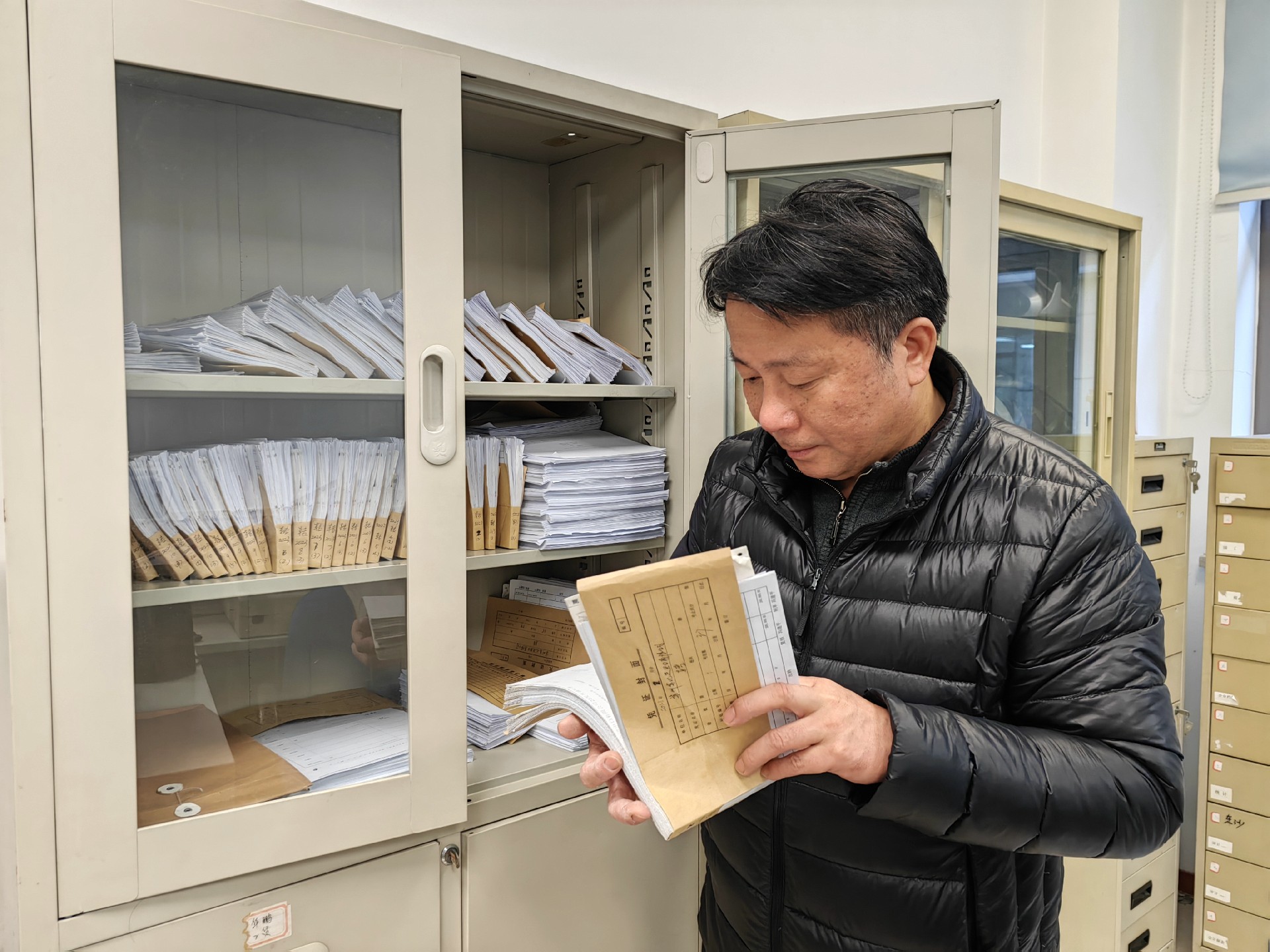 1717378300741091.jpg 冯建平.jpg