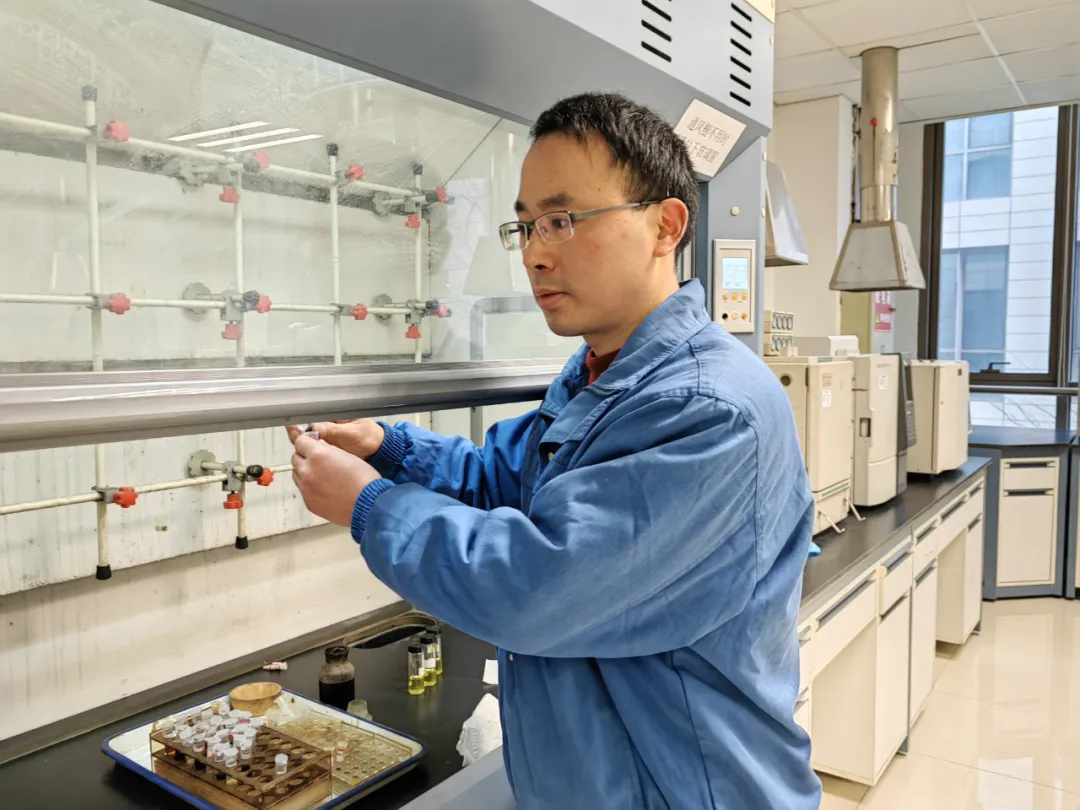 1721028965662316.webp 640.webp