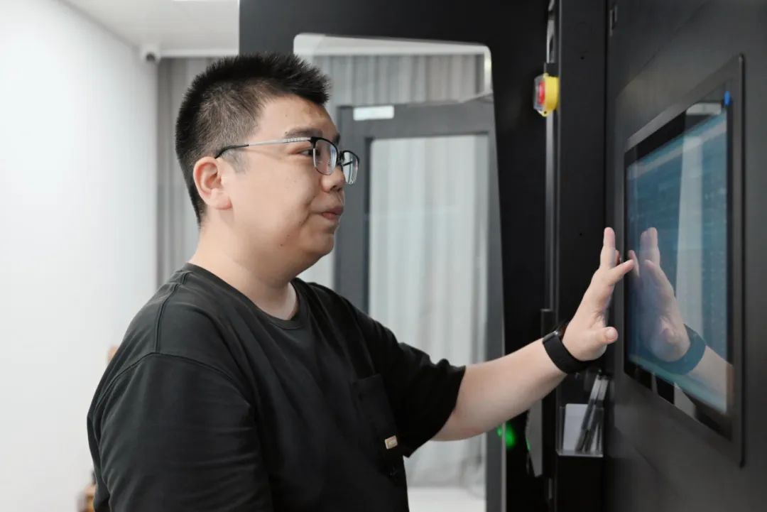 1756689012221187.jpg 640.jpg